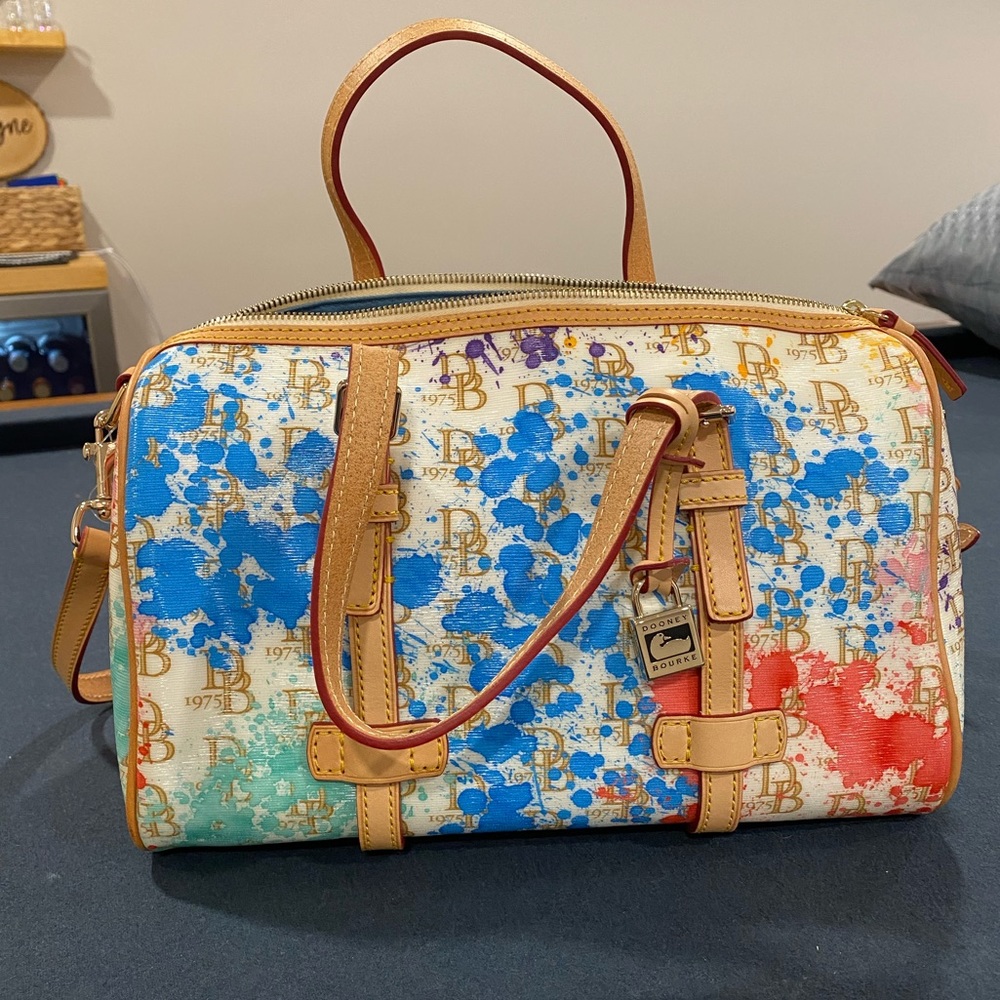 Dooney & Bourke Bag